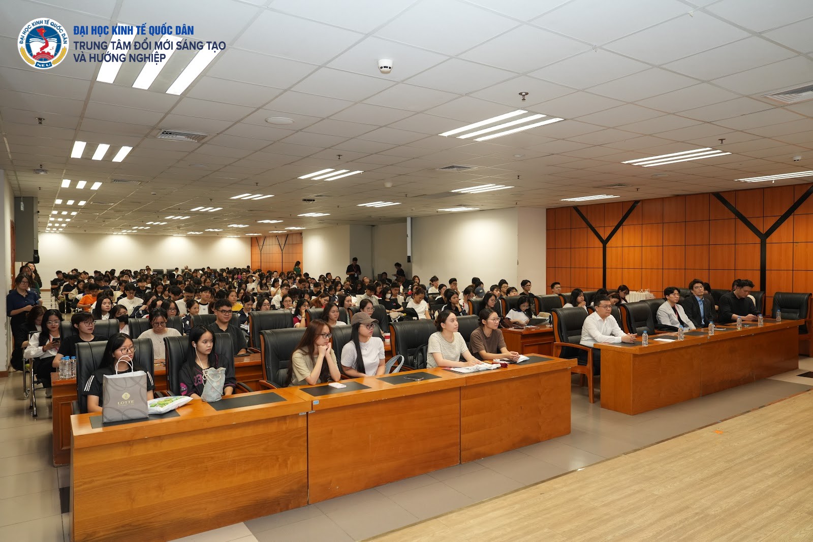 LOTTE Career UNI-VERSE - Ảnh 1