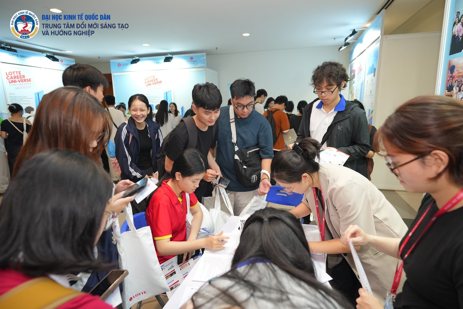 LOTTE Career UNI-VERSE - Ảnh 4.1